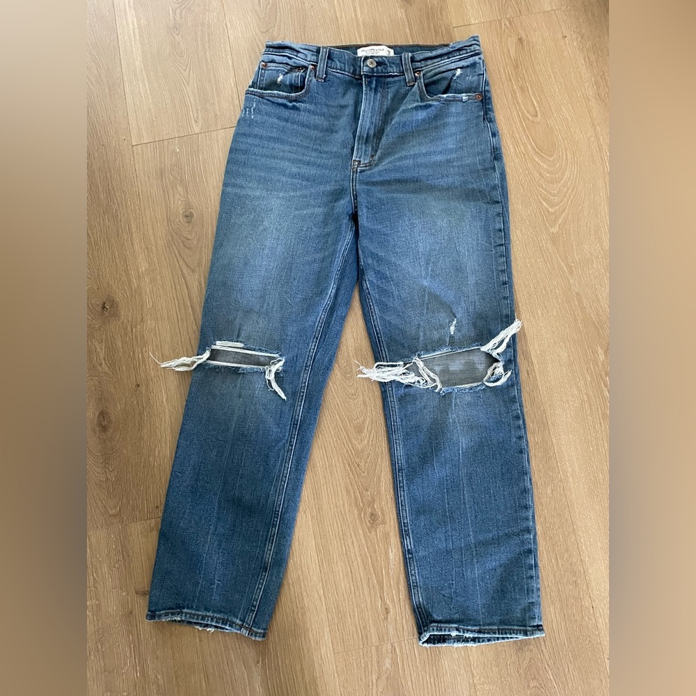 High Rise Ankle Straight: A&F